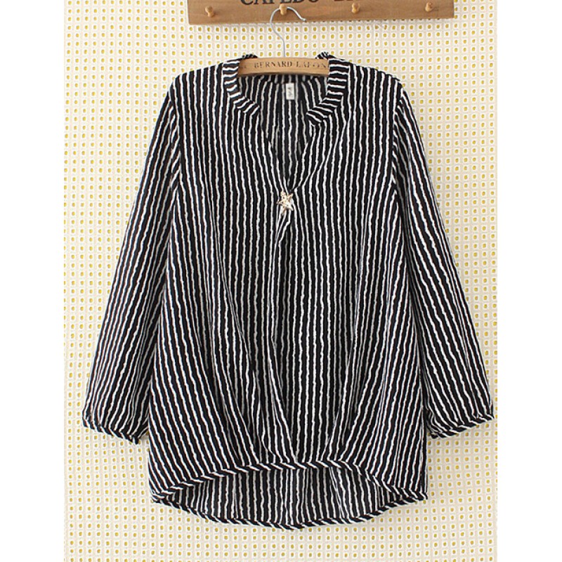 Elegant Black+white Color-macthing Decorated Shirt